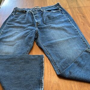 Levi's Ribcage Straight Ankle Jeans